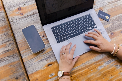 30-webagentur-thun-digitaler-arbeitsplatz.jpg